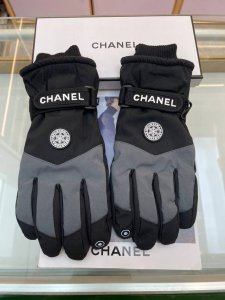 Chanel New Men's Ski Gloves, Warm and Comfortable, Size: One Size