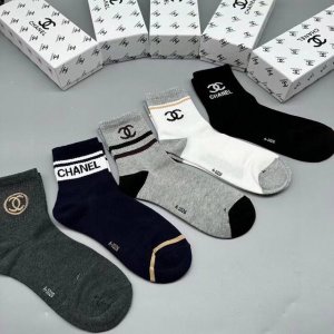 Special Chanel Chanel Ch men's socks, one box of five pairs of pure cotton mater