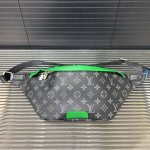 Louisvuitton Lv Discovery waist bag, crossbody bag, chest bag, real product phot