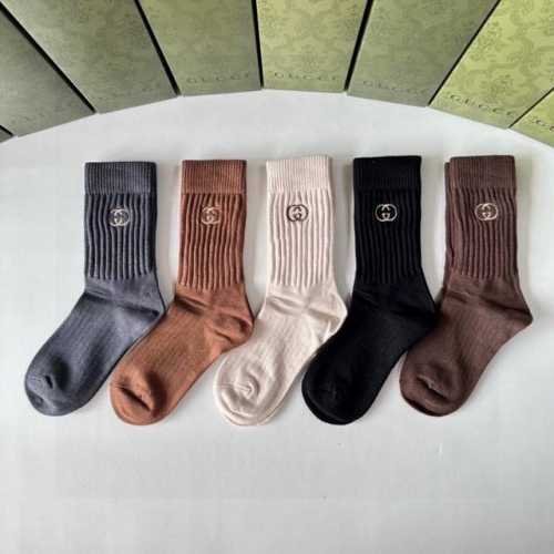 Special Packaging Gucci New Cashmere Mid-Length Slouch Socks! Five pairs per box