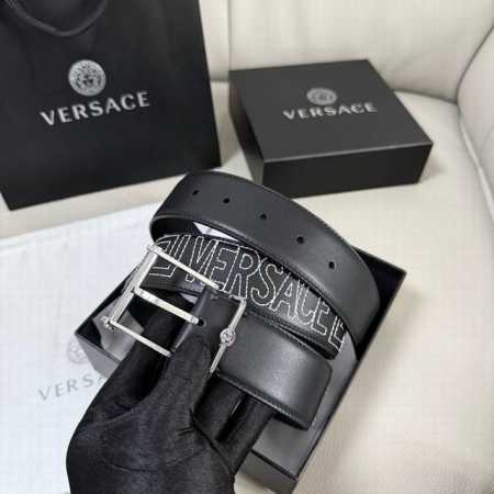 Versace, 4.0cm wide Medusa Heritage belt. Black, calfskin, engraved logo, Medus - Click Image to Close