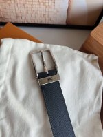 Louis Vuitton Pont Neuf 35mm black cross-grain leather belt, shiny gold-finished