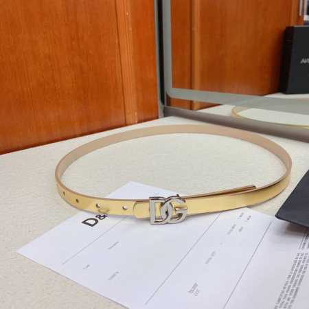 D&G Dolce & Gabbana reversible calfskin belt, adorned with an electroplated meta - Click Image to Close