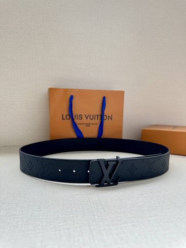 This 4.0 Wide Lv Initiales Double-Sided Belt Is Made Of New Epi Xl Leather. It I