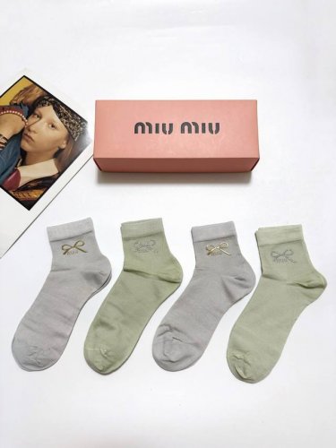 comes with packaging 4 pairs per box Miu Miu classic letter logo thin mulberry