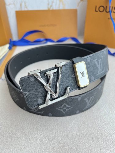 Product name: Lv..Louis..Vuitton belt original Model: Buckle, new classic pure
