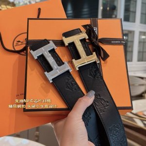 NFC chip scanning supported. This Herm