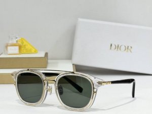 Dior Mod: Diorblacksuits14F Size: 50 mouth 22 145 DDD