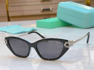 Tiffany & Co. New Sunglasses, Mod: Tf4231U, Size: 57/17-140 DDD