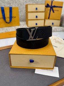 Louis Vuitton LV belt series, original hardware, exquisite hand-painted edges, s
