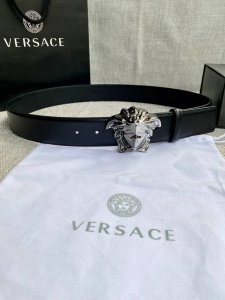 Width 4.0 Cm Versace This Goatskin Belt Features A Buckle Adorned With The Brand