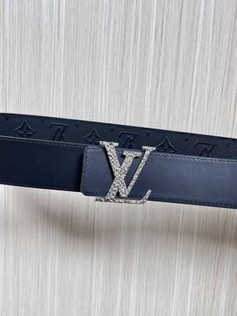 4.0mm wide double-sided imported cowhide leather, with embossed eyelets and a p - Click Image to Close