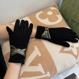 2025 New Exclusive First Release Frosted Sheepskin Gloves Gucci New High-End She