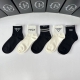 Special packaging from the official store! Prada's new mid-length slouch socks!