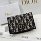 Dior 2055 Color: Black Size: 13.5*9.5*3.5 Dior's latest design is now available!