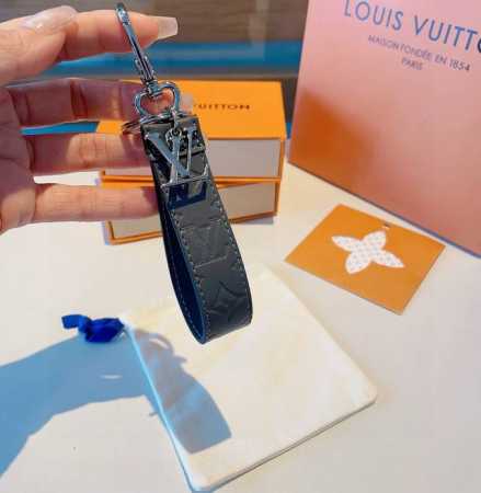 Louis Vuitton official website style Lv Cloches-Cles bag charm and keychain. Mon - Click Image to Close