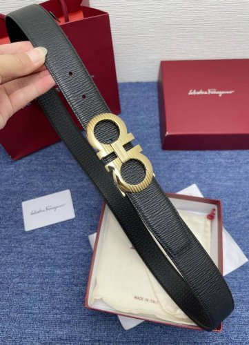 Brand: Fila Gamo 3.5Cm. Description: This Belt Is Made Of Natural Grain Leather