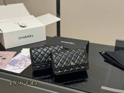 comes with a folding box Size: 19*12Cm Chanel classic fortune bag Woc The quali