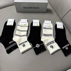 Special Balenciaga Bl new women's mid-calf socks, one box of five pairs of pure