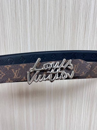 New for the season, this belt is crafted from luxurious calfskin and Monogram ca