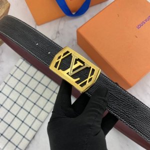 Gucci Men's Flowered Leather Belt 40mm Double-sided imported top-grain leather p