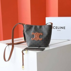 New Arrival | Celin* Cuir Triome Small Logo-Printed Cowhide Bucket Bag Continui