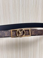 New seasonal style, 2.5mm wide double-pointed original 1:1 replica. One side is