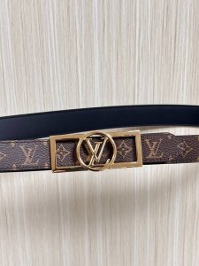 New seasonal style, 2.5mm wide double-pointed original 1:1 replica. One side is