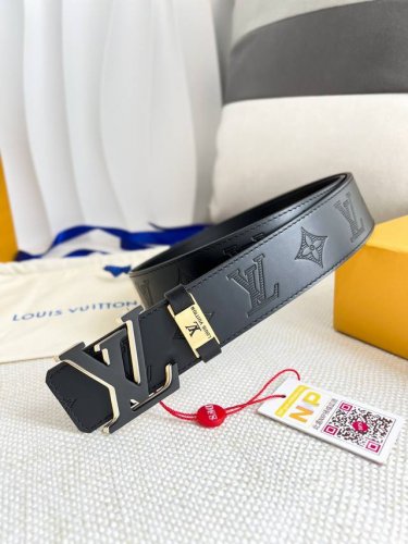 Product Name: Louis Vuitton Belt - Original Single Belt Model: Hook-on buckle,