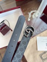 Gucci's iconic Gg pattern continues to add flair to leather accessories, offerin