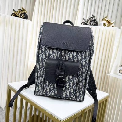 The most premium version on the market. Compare the Saddle Backpack. in beige a