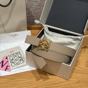 New Women's Belt Ewe Classic Logo Belt, Very Practical Smooth Calfskin Reversibl