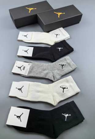 Special packaging, Air Jordan style, new embroidered mid-length slouch socks, sa - Click Image to Close