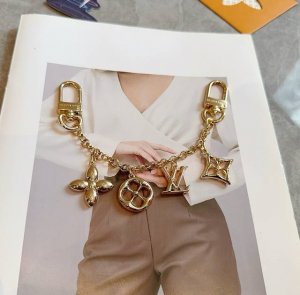 lvkeychain Bag Ornamentsbag Pendantsgold & Silver M01188 Spring Street Chain