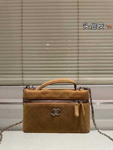 Chanel 25C lunch box Loropiana 19 lunch box original suede 19Cm with box DDD