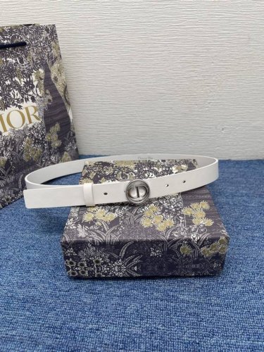 -30 Montaigne Circled Belt 550 25mm White Smooth Calfskin Reference No.: B0314Uv