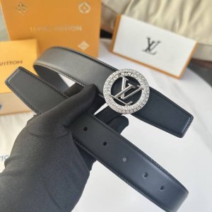 Original packaging L0Uis Vuitt0N Jinlu men's original belt, 35mm wide. Made wit