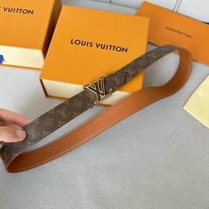 Original packaging L0Uis Vuitt0N This season's new women's belt, 30mm wide, mad