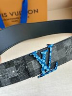 Lv 4.0 wide Initiales Damoflage double-sided belt cleverly incorporates the pixe