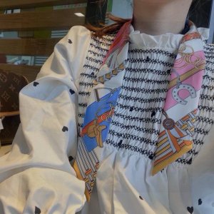 H's new silk scarf, bridle and mascot, 100% heavy silk twill, Herm