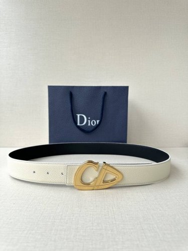 Width 3.5Cm New to the spring menswear collection, this Dior stainless steel bel