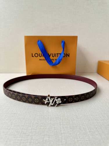 2.0 Wide Mini Lv Double-sided Belt with luxurious leather and iconic Monogram ca