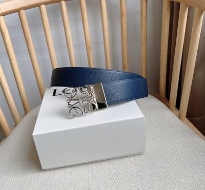 loewe Latest Belt From Loewe, Double-Sided Cowhide, Simple Shape, Exquisite M