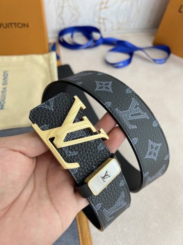 Product Name: Lv..Louis..Vuitton Belt Original Single Model: Buckle, Classic Pur