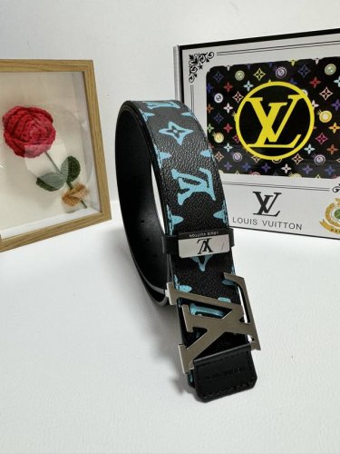 Product Name: Lv..Louis Vuitton Material: Original cowhide belt, 100% top-grain