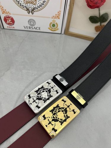 Product Name: Versace (Ddd) Material: 100% top-grain cowhide belt, guaranteed ge