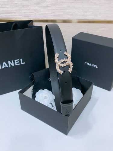 Chanel Spring/Summer new calfskin and brass Cc buckle exquisite, smooth and eleg