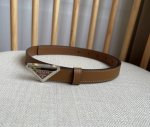 Prada Latest model from Prada counters This belt is simple yet exquisite Metal b