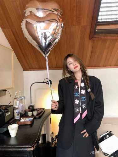 Chanel Twilly scarves are here! These cute little scarves with Chanel cartoon le