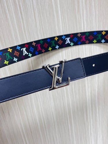 Special 3.0 Mm Black And White Double-Sided Imported Leather, One Side Printed,